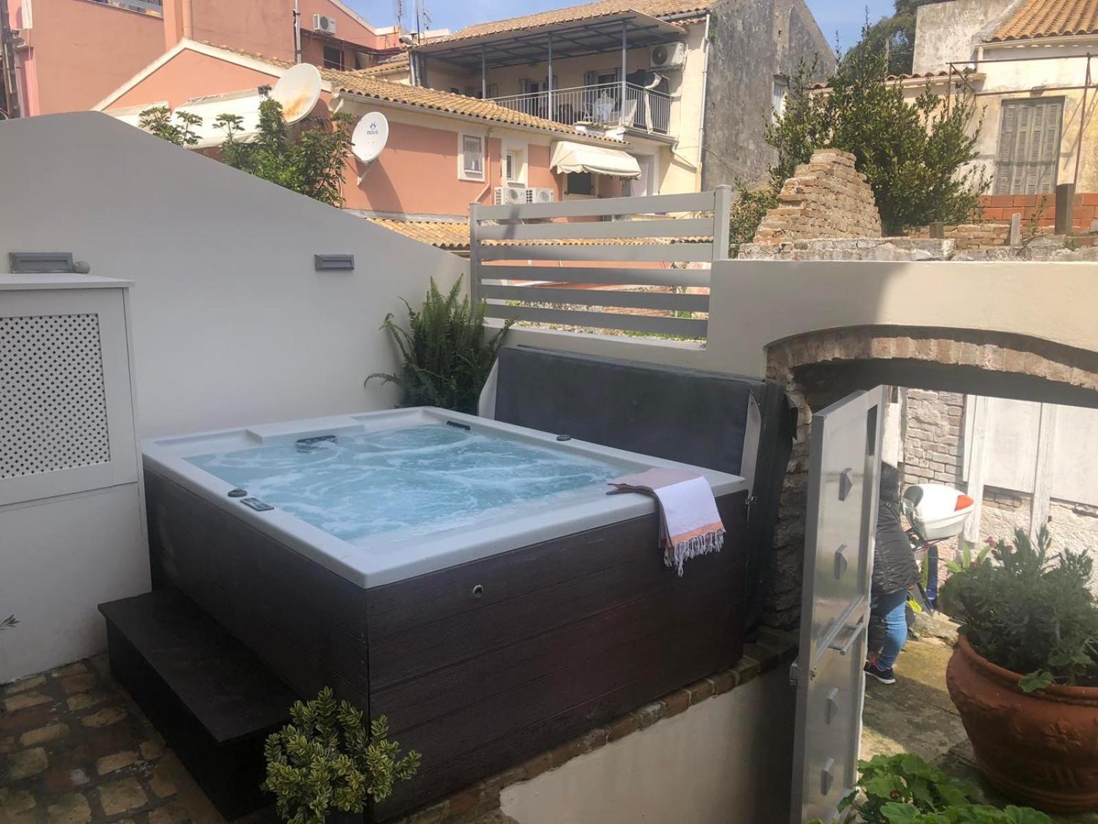 Anemomilos Jacuzzi Suite Corfu  Exteriér fotografie