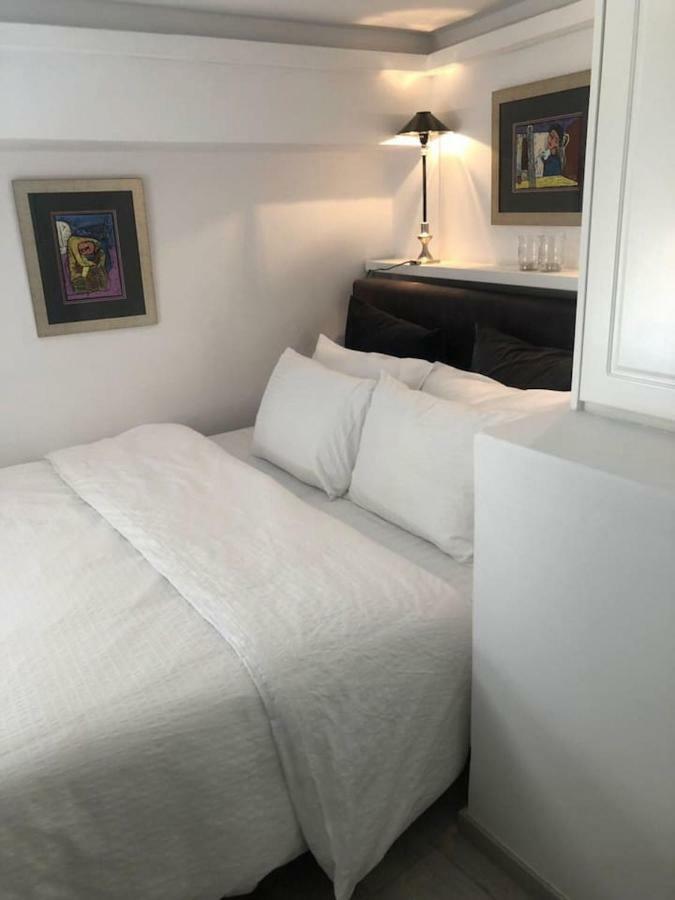 Anemomilos Jacuzzi Suite Corfu  Exteriér fotografie