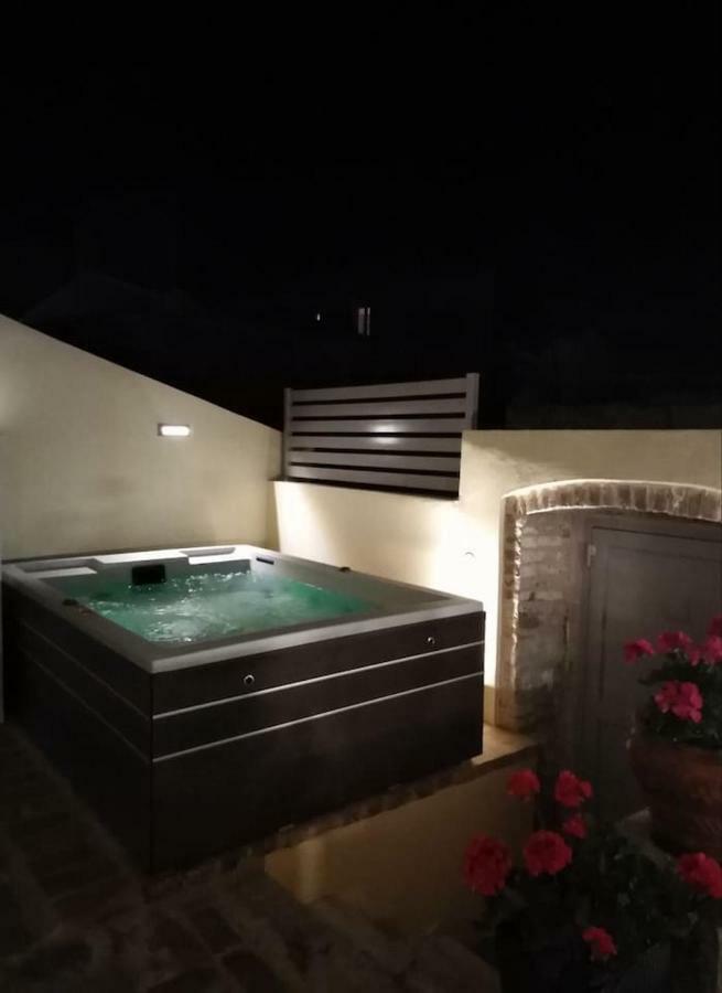 Anemomilos Jacuzzi Suite Corfu  Exteriér fotografie