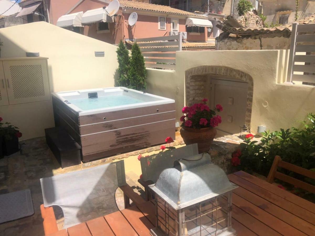 Anemomilos Jacuzzi Suite Corfu  Exteriér fotografie