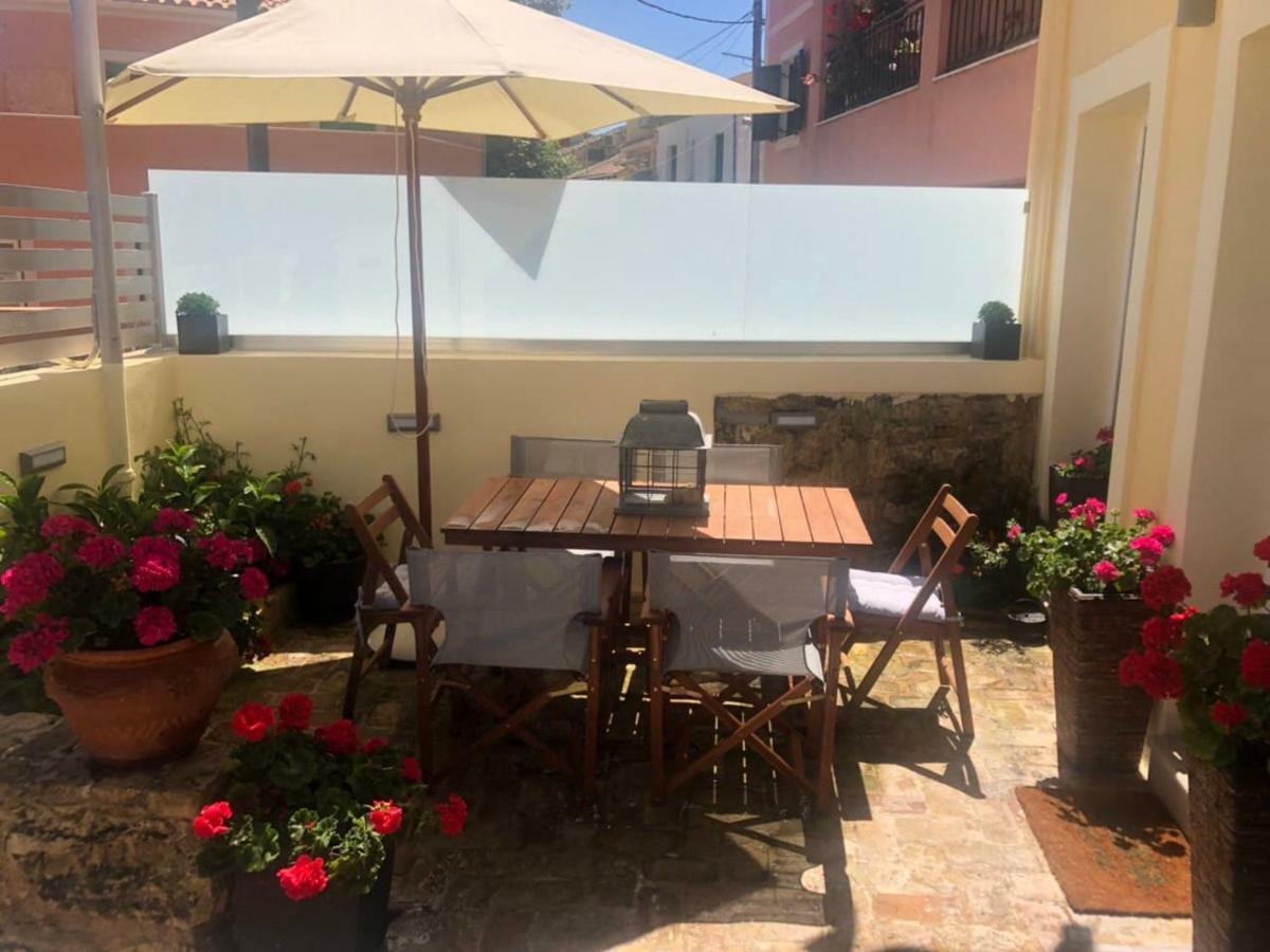 Anemomilos Jacuzzi Suite Corfu  Exteriér fotografie