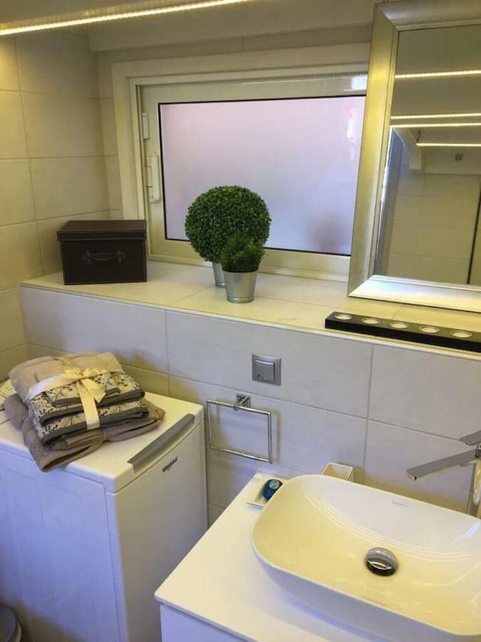 Anemomilos Jacuzzi Suite Corfu  Exteriér fotografie