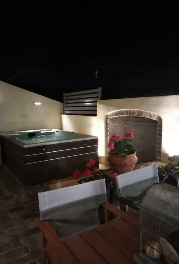 Anemomilos Jacuzzi Suite Corfu  Exteriér fotografie